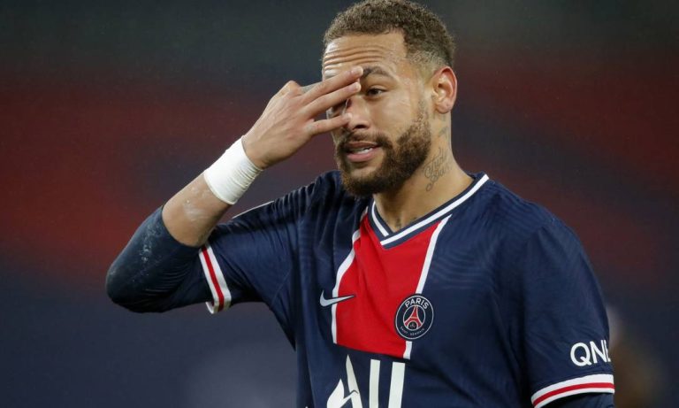 90852337_Soccer-FootballLigue-1Paris-St-Germain-v-Olympique-LyonnaisParc-des-Princes-Paris